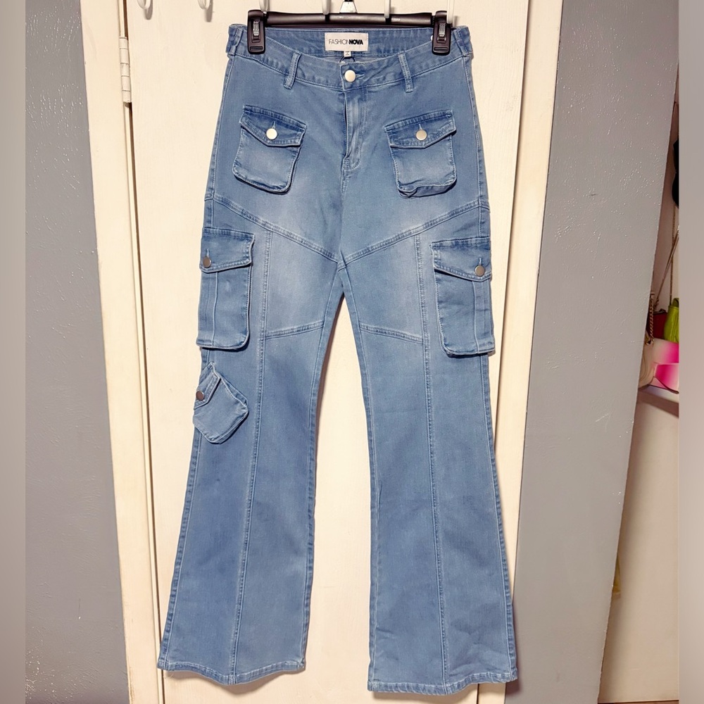 Fashion Nova Stretch Flare Cargo Jeans